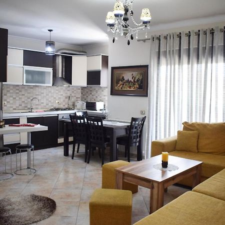 New Apartment Zoe Shkoder Bagian luar foto