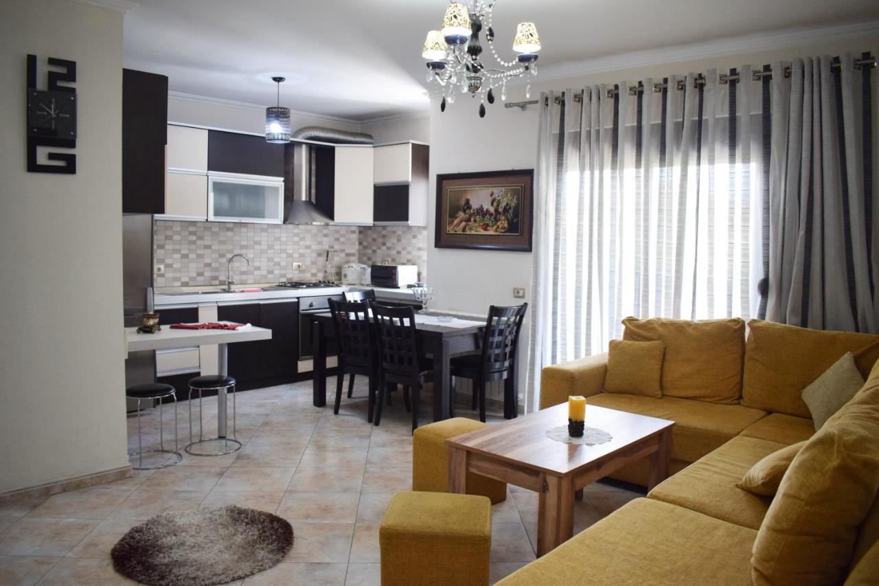 New Apartment Zoe Shkoder Bagian luar foto