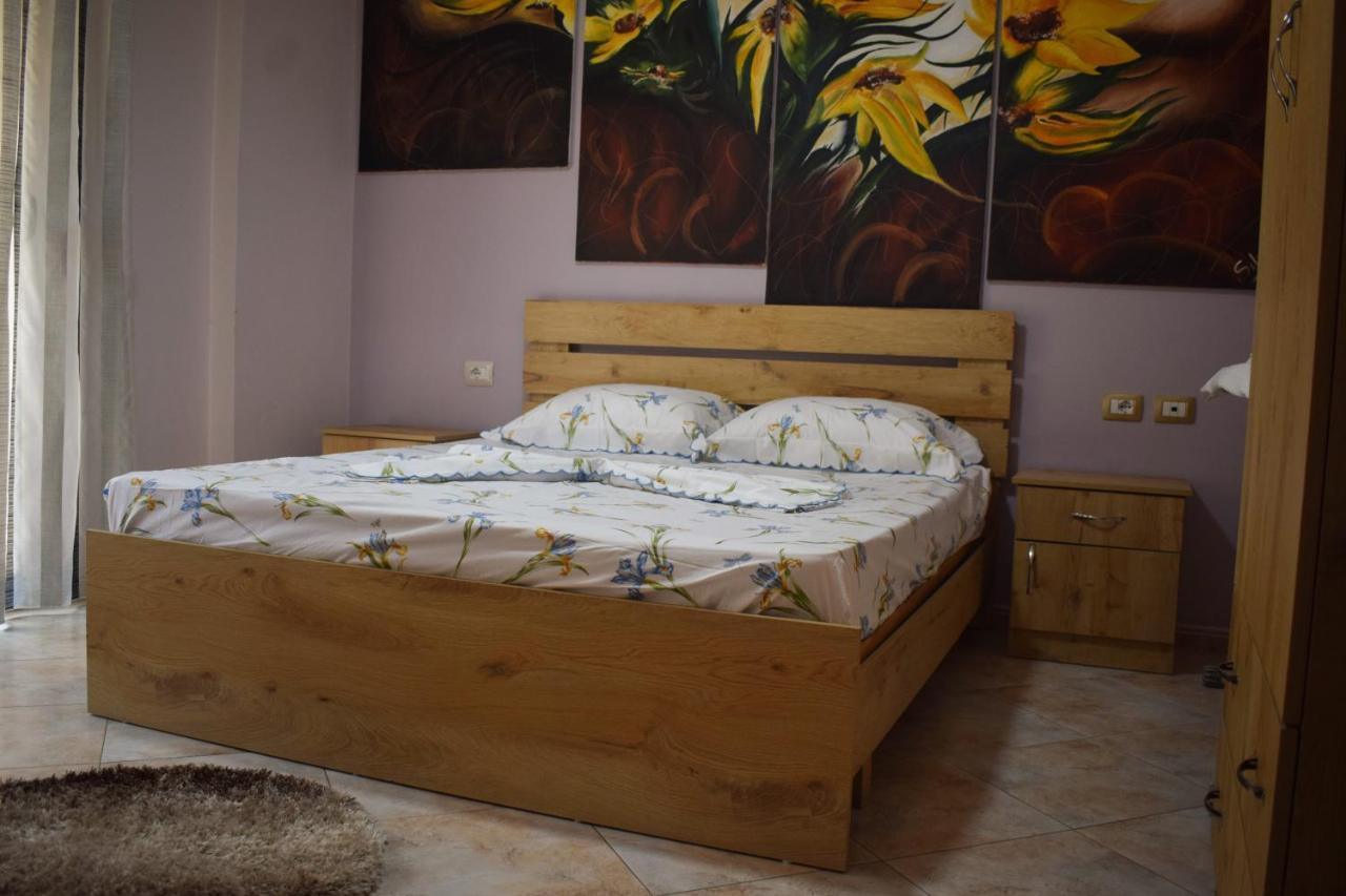 New Apartment Zoe Shkoder Bagian luar foto
