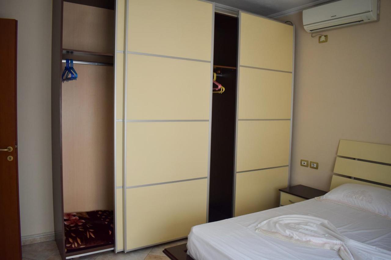 New Apartment Zoe Shkoder Bagian luar foto