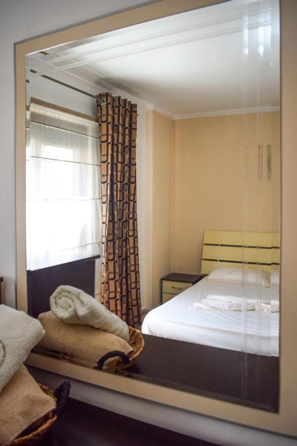 New Apartment Zoe Shkoder Bagian luar foto