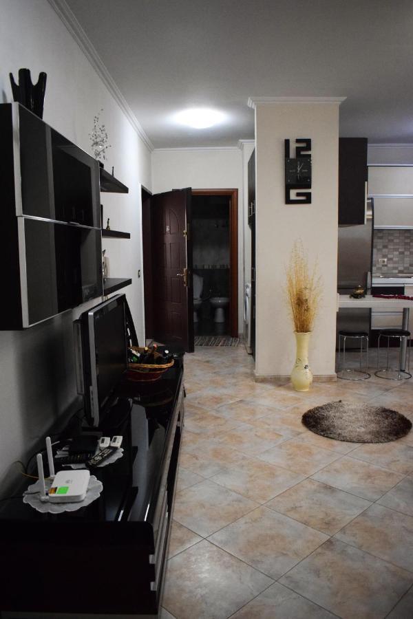 New Apartment Zoe Shkoder Bagian luar foto